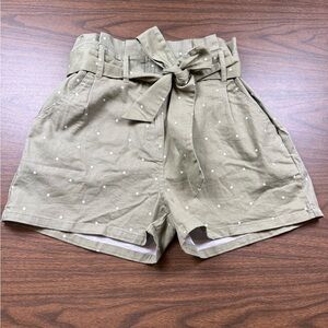 Mine Women’s Large Green-Khaki Polka Dot Women Shorts, tie belt closure